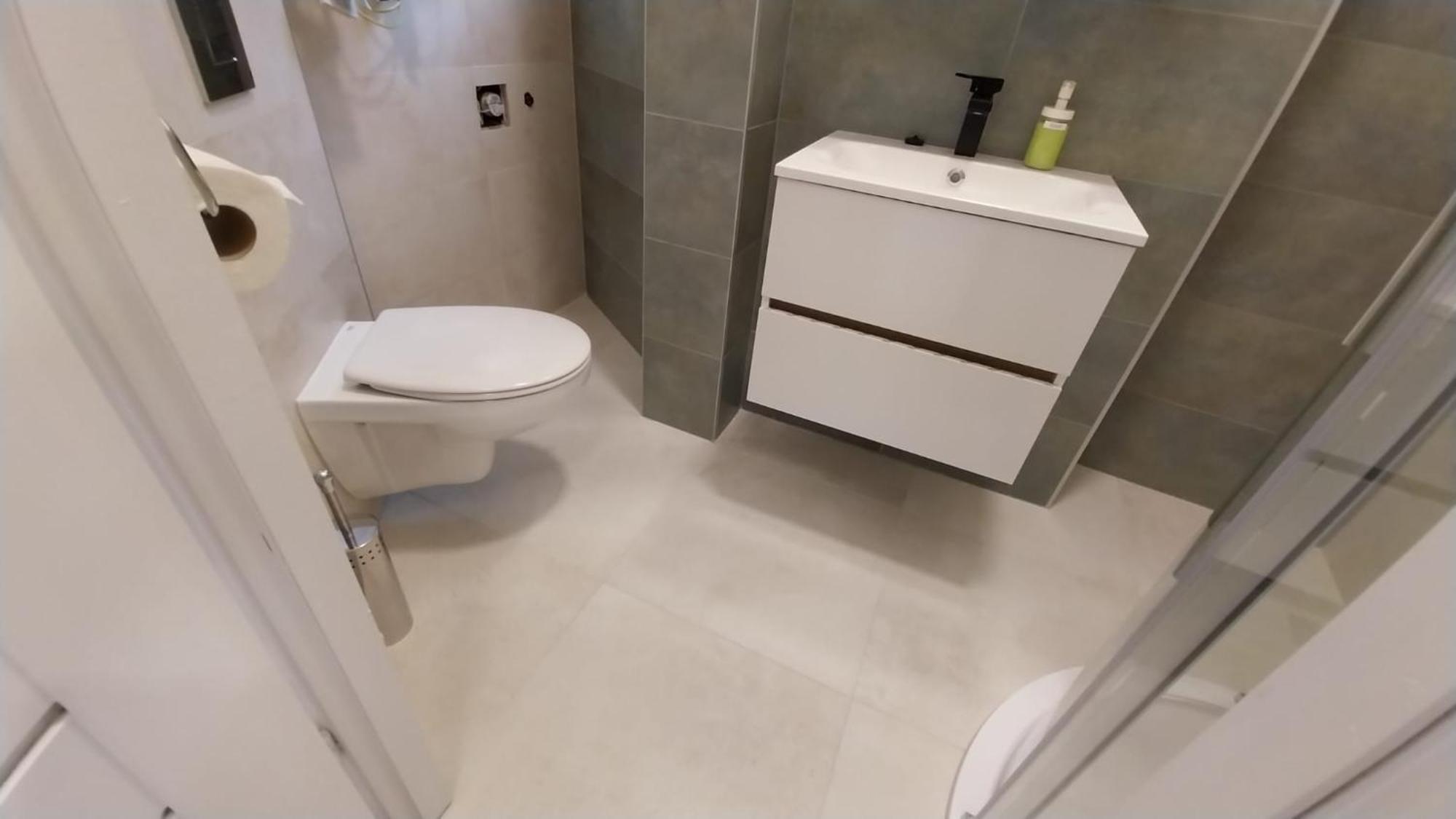 בודפשט Szekely Apartment Near Deak Ferenc Square With Free Parking In Garage מראה חיצוני תמונה