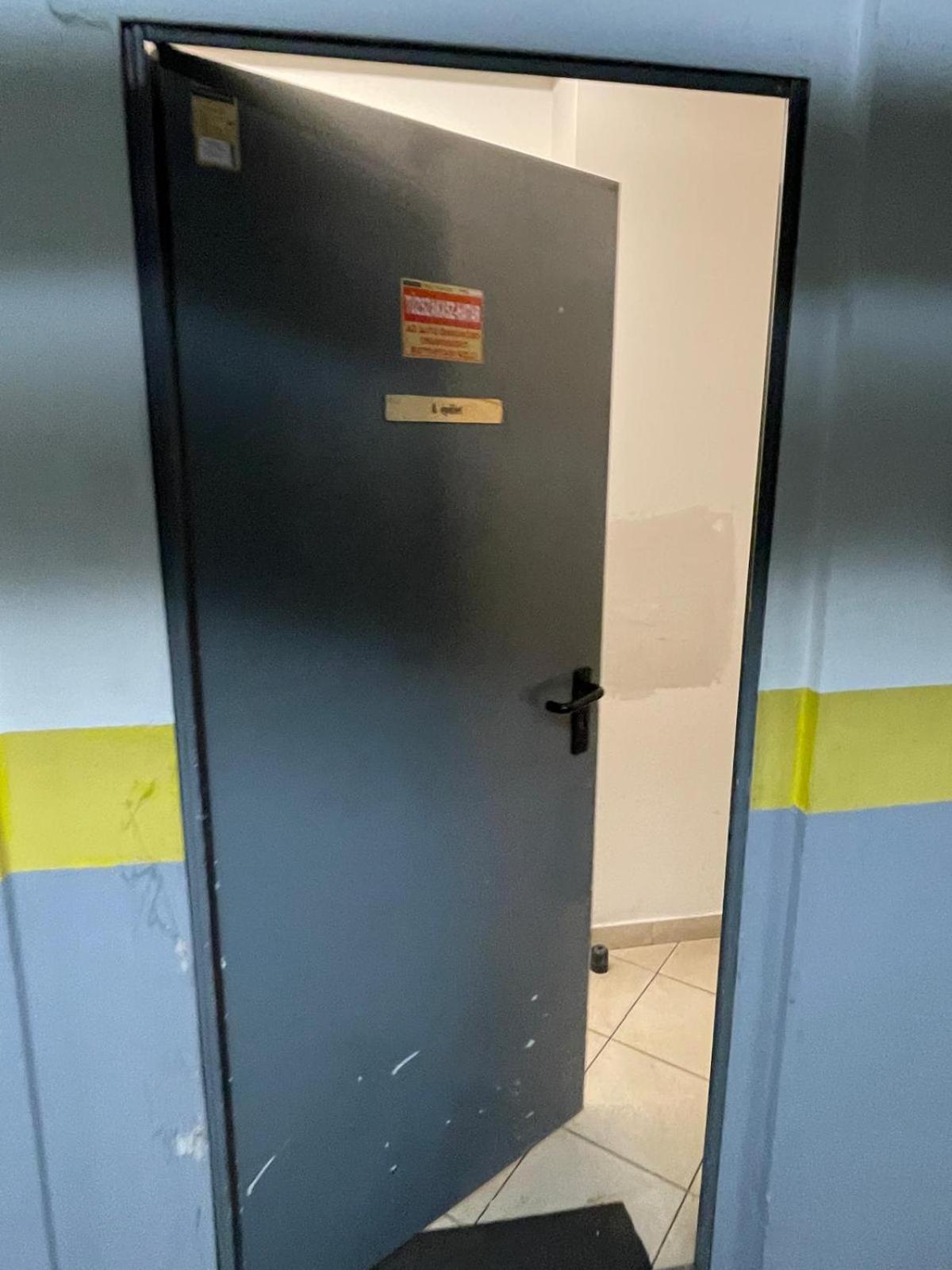בודפשט Szekely Apartment Near Deak Ferenc Square With Free Parking In Garage מראה חיצוני תמונה